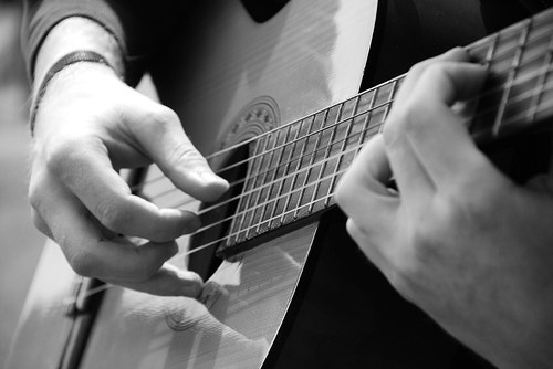 Should you learn to play classical guitar?