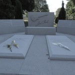 Les Paul Memorial Unveiled in Waukesha, WI